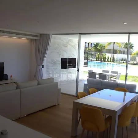 Lakes 24 Av Praia Da Falesia Apartamento *
